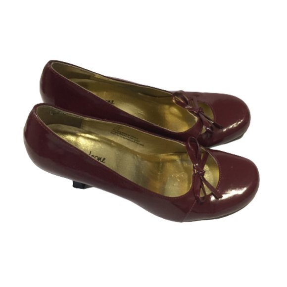 Trendzone Size 9M Burgundy Heels with Bow Tie - Picture 2 of 11